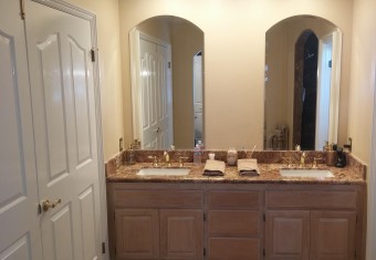 precision-glass-and-mirror-bathroom-mirror.jpg