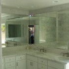 precision-glass-and-mirror-bathroom-mirror-gallery-image.jpg